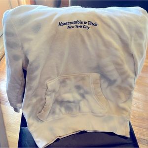 Girls hoodie with thumb holes